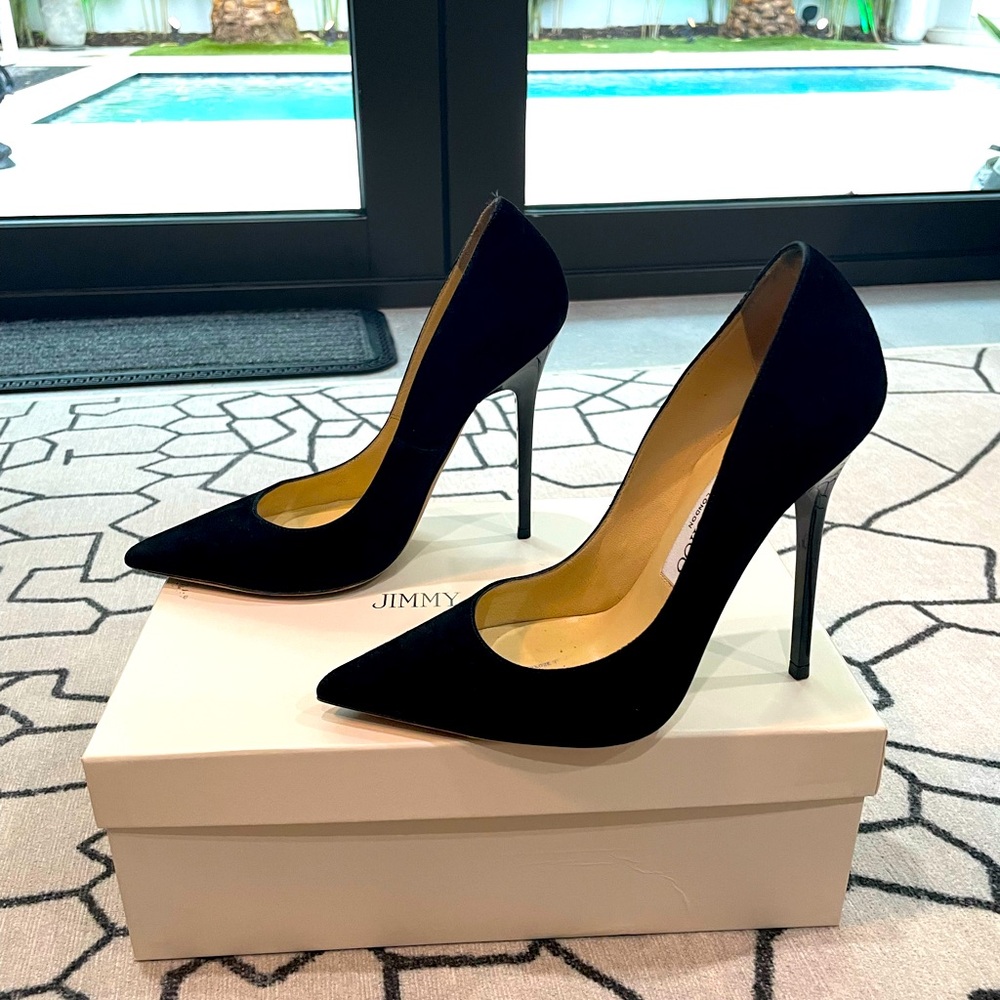 Jimmy Choo size 5 heels